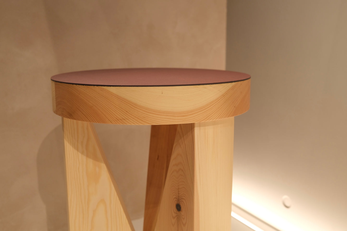 CUGINO Stool 