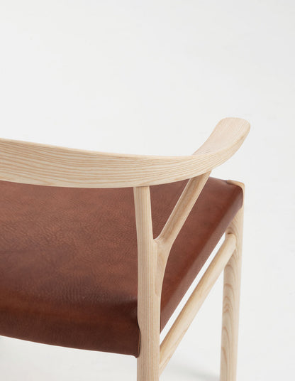 Oslo Armchair in Oak